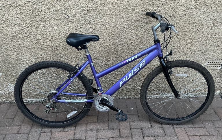 Bike/Bicycle.LADIES PULSE “ TRAIL “ MEDIUM FRAME MOUNTAIN BIKE.