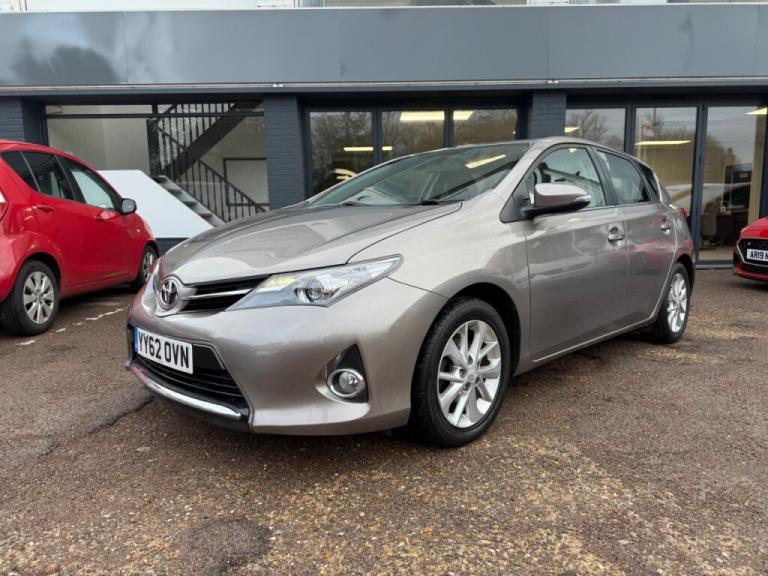  Toyota Auris 1.33 Dual VVTi Icon 5dr - ONE OWNER - FTSH - AIR CON  - ALLOYS -