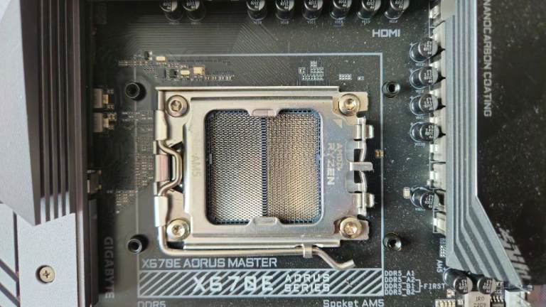 Gigabyte Aorus Master X670E