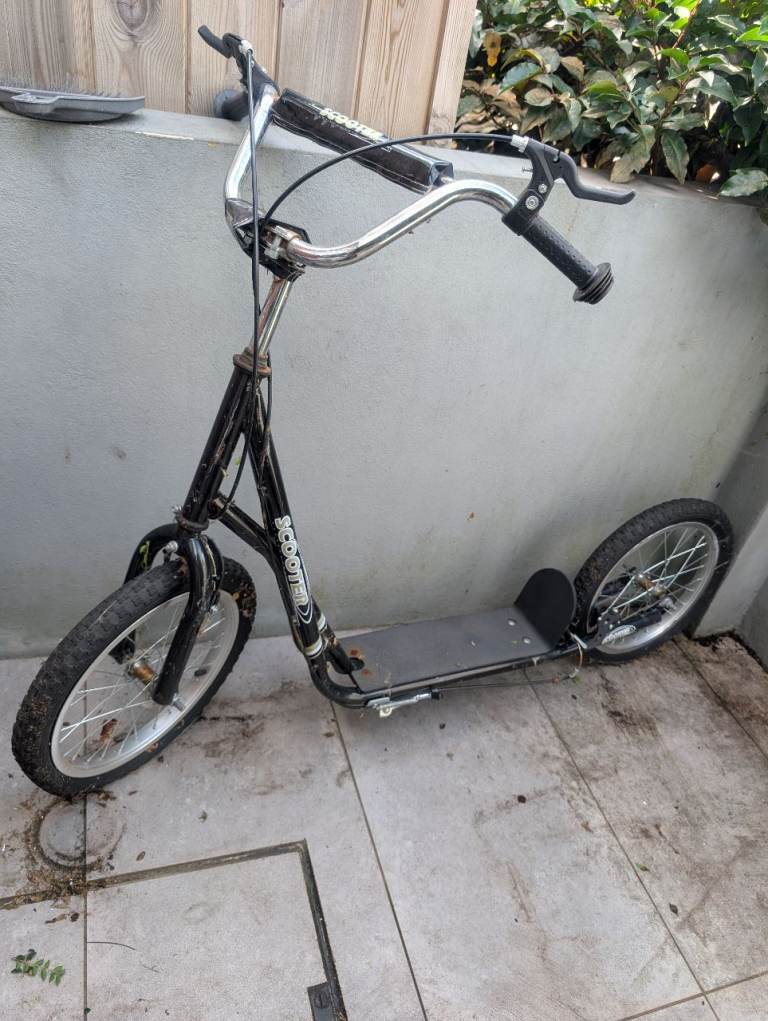Teen Stunt Kick Scooter with Adjustable Handlebar
