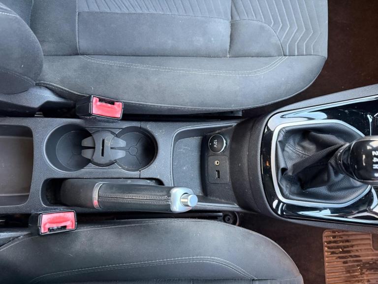 2014 Ford Fiesta 1.25 82 Zetec 5dr HATCHBACK PETROL Manual