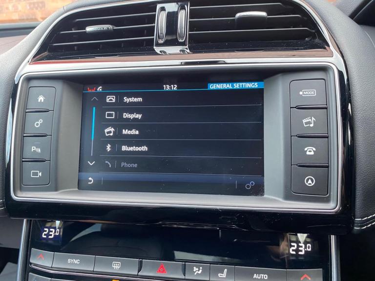 2016 Jaguar XE 2.0d R-Sport Auto Euro 6 (s/s) 4dr SALOON Diesel Automatic