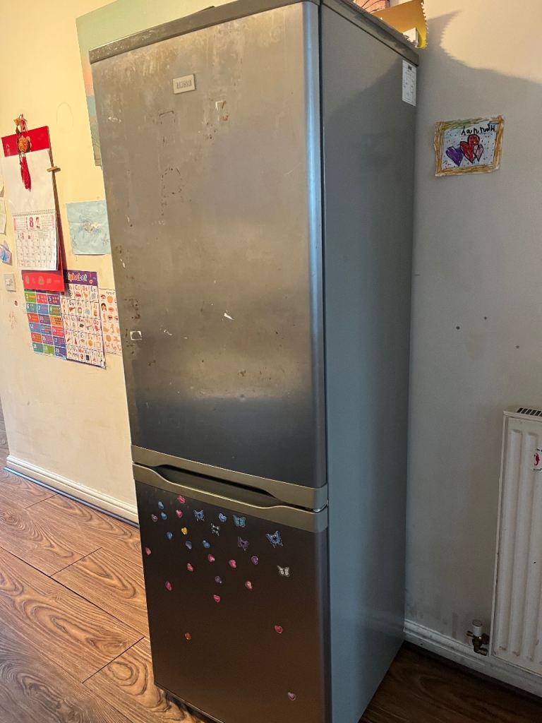 Beko Fridge Freezer – Silver, Fair Condition