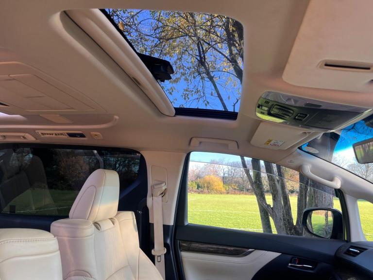  Toyota Alphard 2.5 HYBRID PETROL EXECUTIVE LOUNGE Petrol/Electric Hybrid Automatic