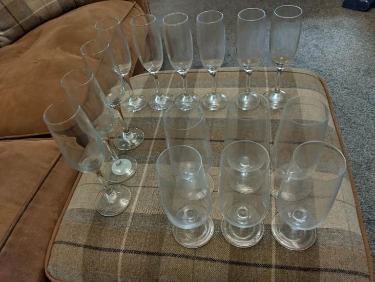 Mixed Set of 15 Clear Glassware – Good Condition