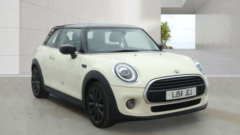 2020 MINI Hatch 1.5 Cooper Classic Euro 6 (s/s) 3dr HATCHBACK Petrol Manual