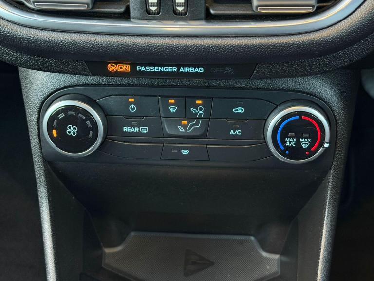 2018 Ford Fiesta 1.0 EcoBoost Zetec 5dr HATCHBACK PETROL Manual