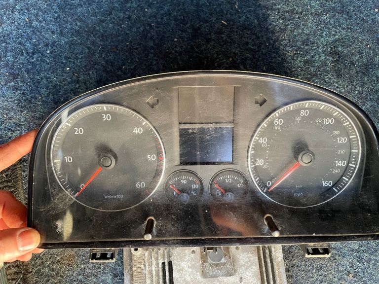 Caddy sdi clocks and ecu