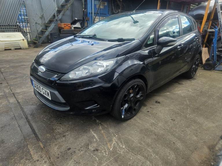 Ford fiesta mk7 breaking for parts only 60 plate petrol manual 5 door  in black  