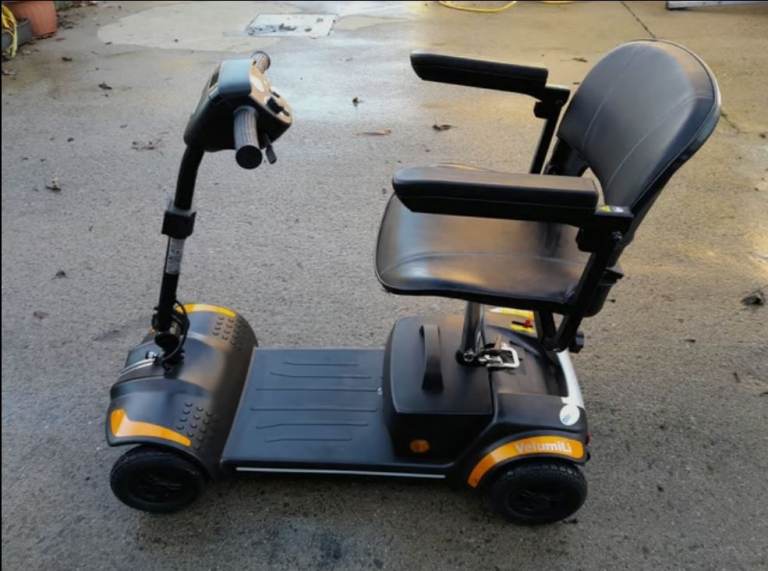 Mobility Scooter- Rascal Velumili 