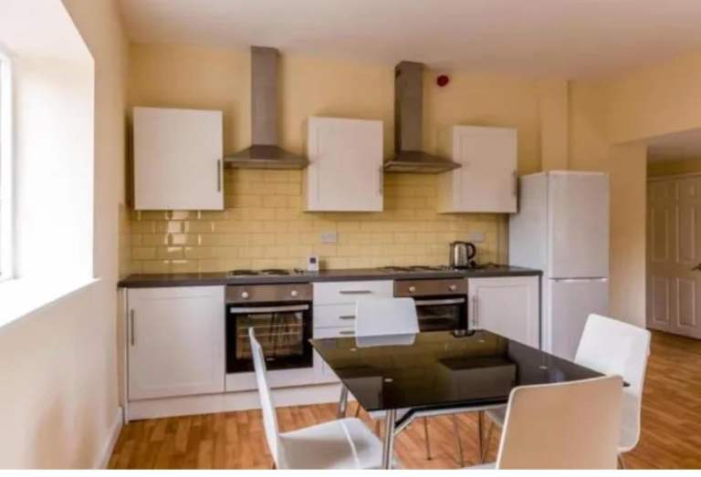 A Lovley Newly Decorated Room To Rent - ALL BILLS INCLUDED!!