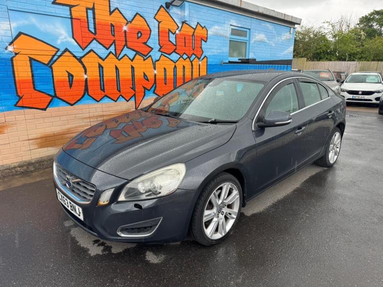 2013 Volvo S60 2.4 D5 SE Lux Nav Saloon 4dr Diesel Geartronic Euro 5 (215 ps)