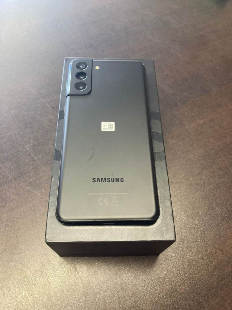 Samsung Galaxy S21 plus 128gb £150 unlocked with warranty