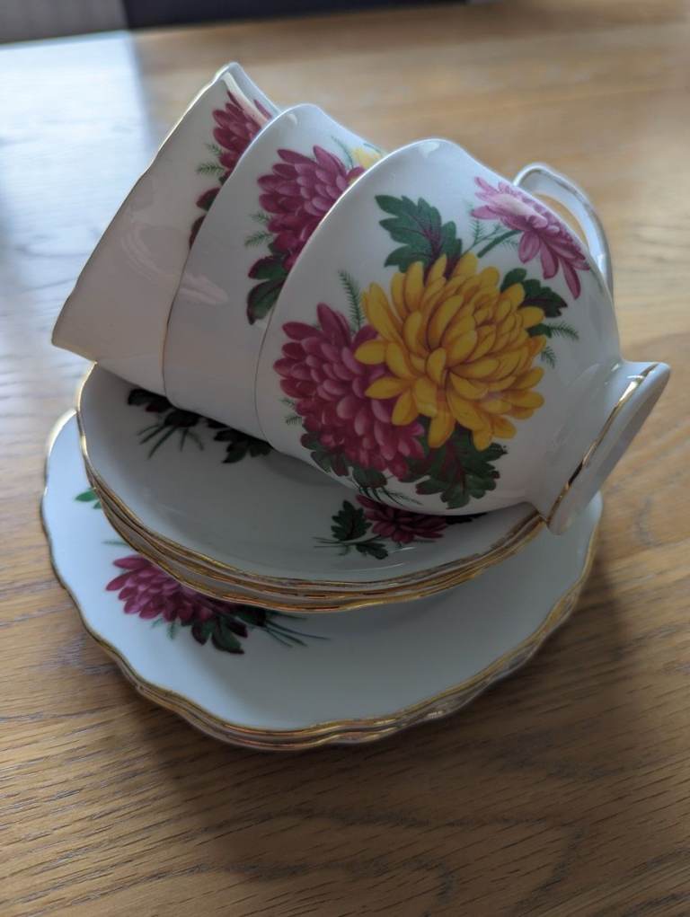 3 x Vintage English Bone China Trio Tea Cup, Saucer & Plate Chrysanthemum Design set