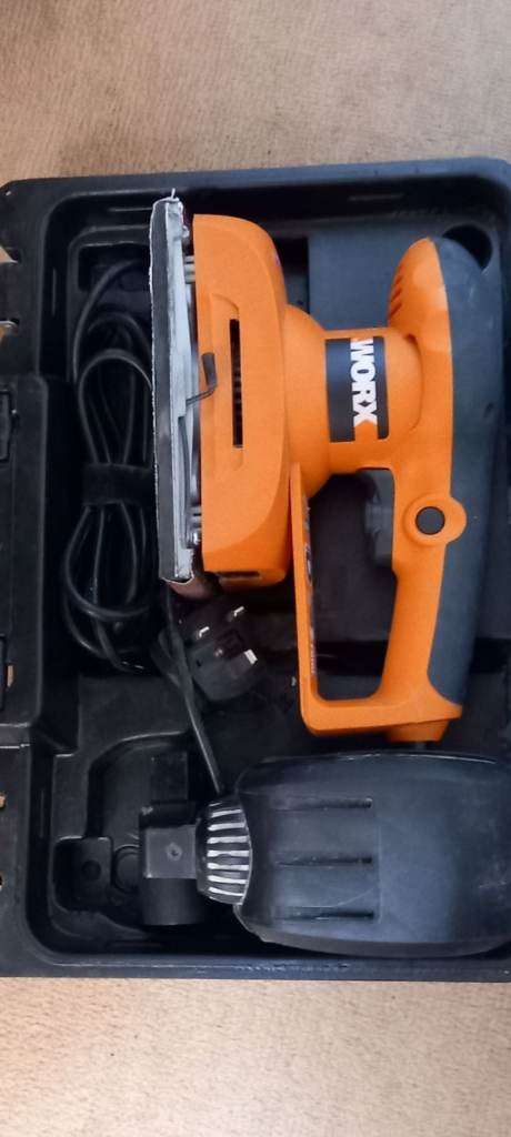 This Worx Finishing Sander With 20 Different Grades Of Sandpaper