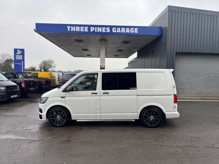 Volkswagen Transporter 2.0 TDI BMT 102 Startline Crew Cab Conversion No Vat