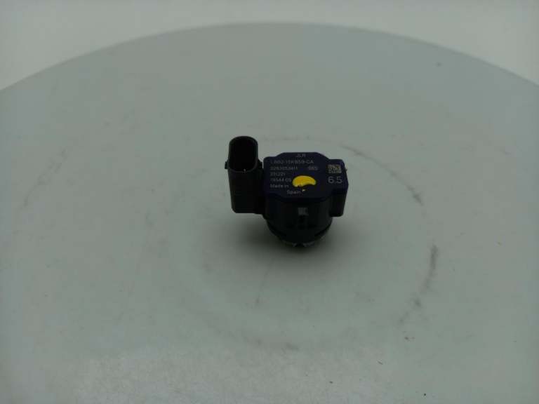 Landrover Range Rover Parking Sensor 2021-2026 Lr137887