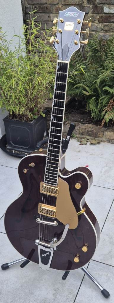 2003 Gretsch 6122-1958 Country Classic I in Walnut Stain finish