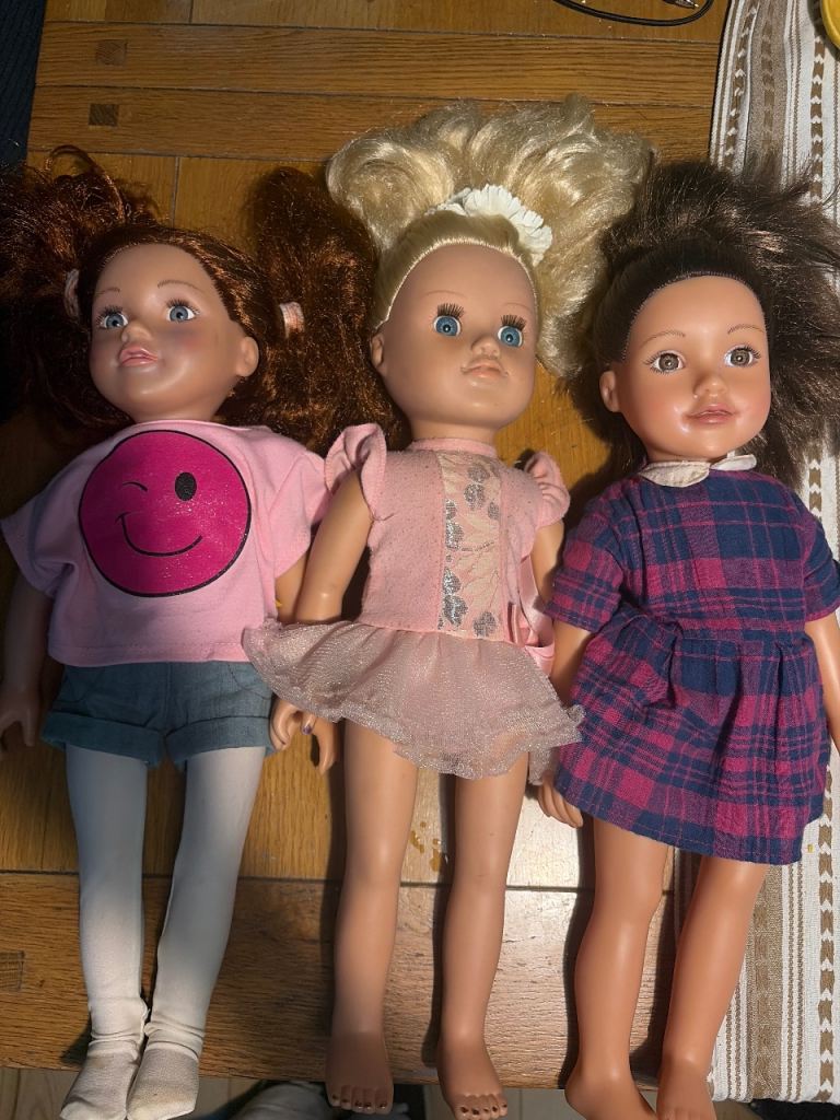 My generation type dolls with Outfits – Good Condition