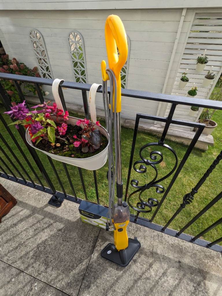 Elbe-Schott Steam Mop with Stand and extra Sainsbury's Pads