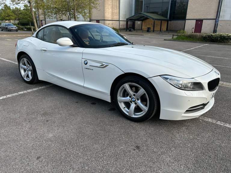 BMW, Z4, Convertible, 2016, Semi-Auto, 1997 (cc), 2 doors