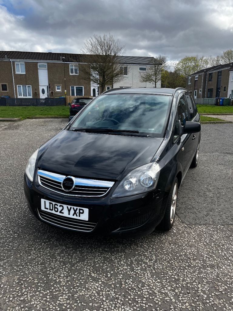 2013 Vauxhall zafira 