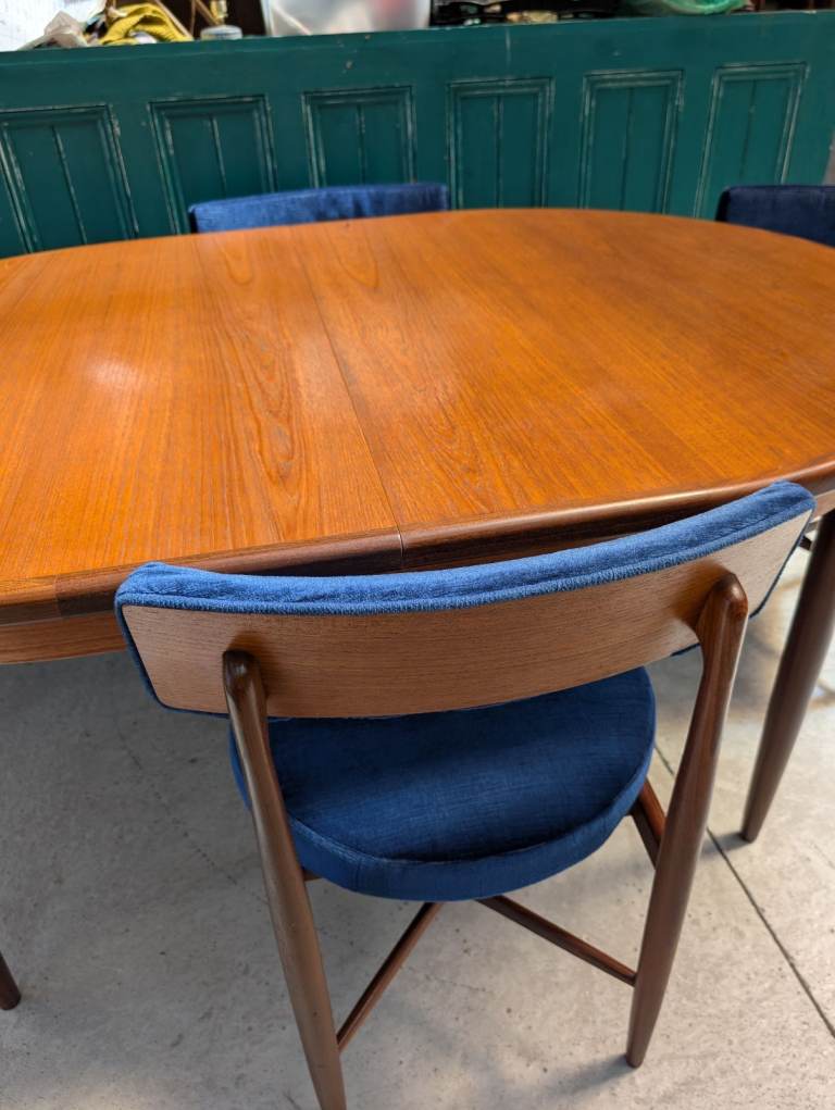 G-Plan Fresco extending Dining Table & 4 Chairs – Original Upholstery