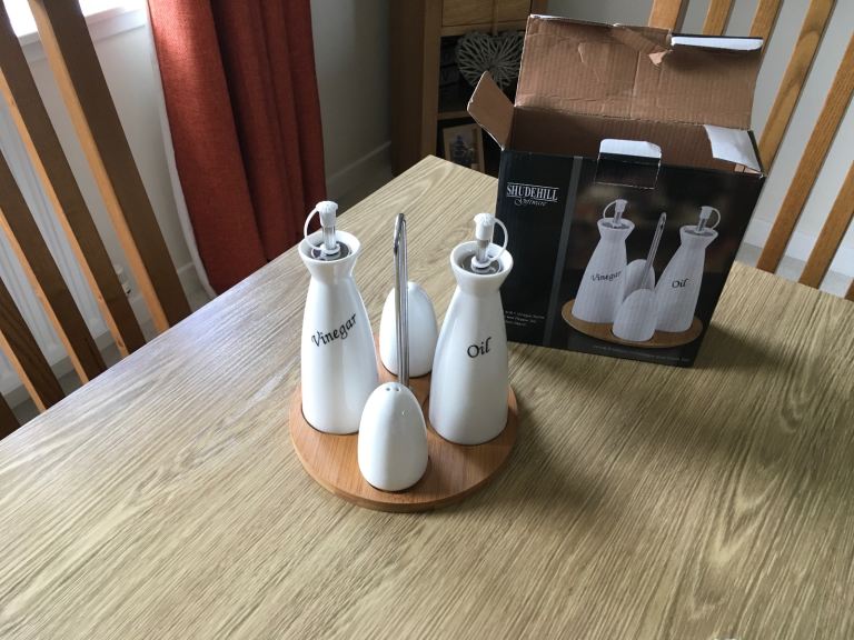 Brand new condiment set