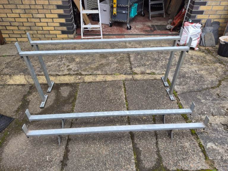 Roof rack 