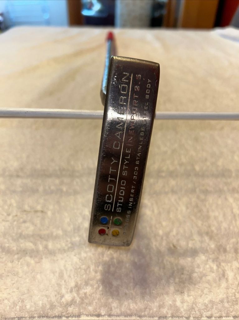 Scotty Cameron Newport 2.5 Putter 35” New Grip Shaft Is In Poor Condition