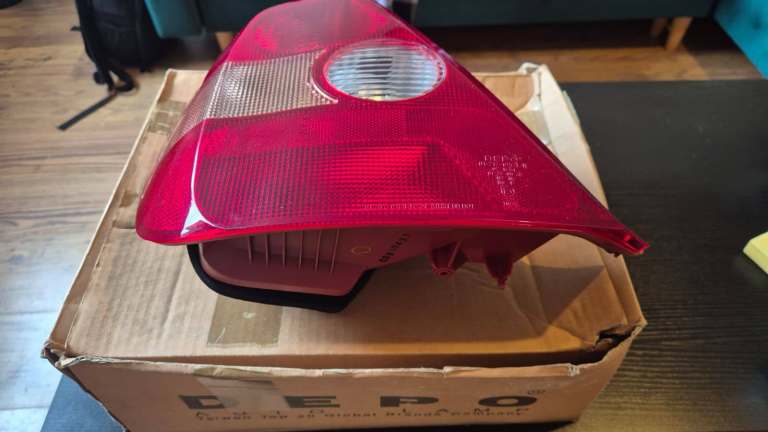Brand New Honda Civic Mk7 Hatchback Left Rear Tail Light