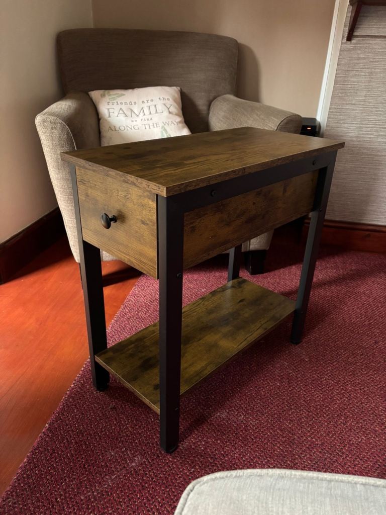 *Brand New * Narrow Side Table 