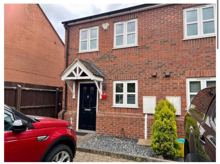 2 bed Terraced House, Oadby, LE2 