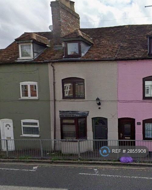 2 bedroom house in West Wycombe Road, High Wycombe, HP12 (2 bed) (#2855908)