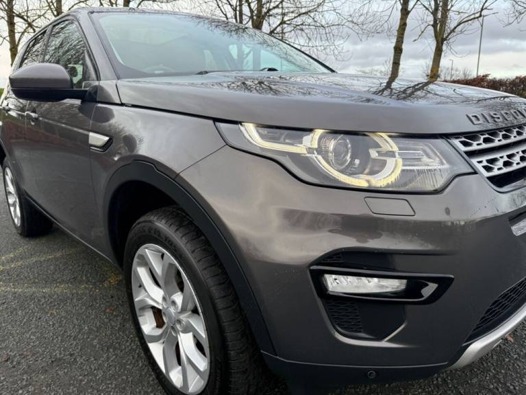 2017 Land Rover Discovery Sport 2.0 TD4 HSE SUV 5dr Diesel Auto 4WD Euro 6 (s/s) (180 ps) ESTATE ...