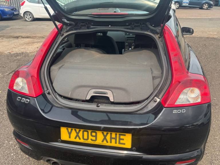 2009 Volvo C30 2.0D R-Design Sport Coupe 2dr Diesel Manual (151 g/km, 134 bhp) Coupe Diesel Manual