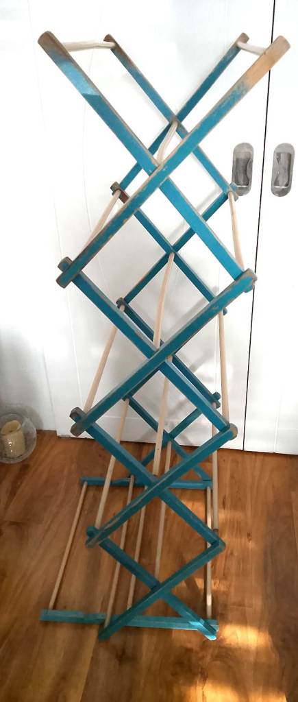 Wooden Concertina Clothes Airer - Good Condition