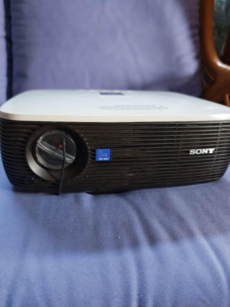 Sony Multimedia Projector – Good Condition
