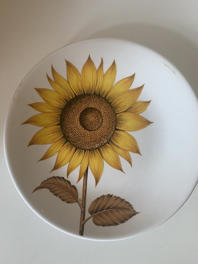 sunflower plates . Set of 2 