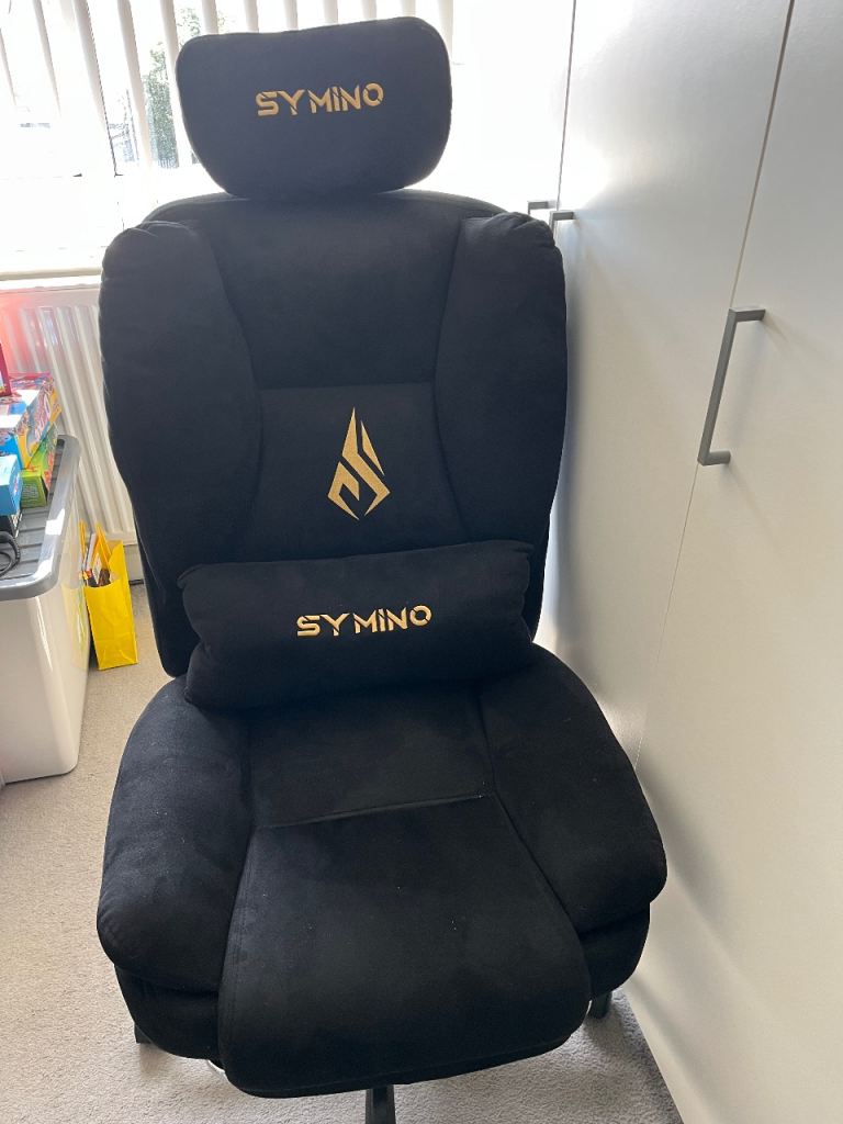 Gaming chair and desk