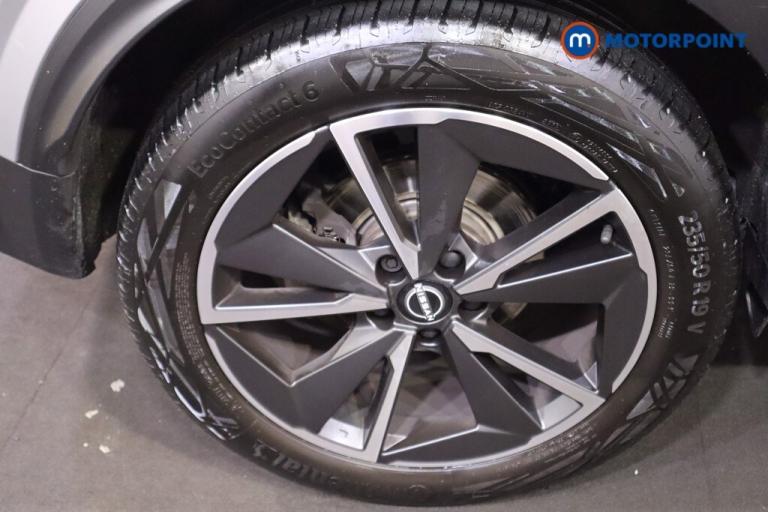 2022 Nissan Qashqai 1.3 DiG-T MH 158 Tekna 5dr Xtronic SUV Petrol Automatic