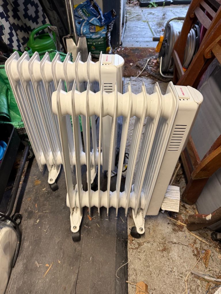 2 Von Haus 9 bar oil filled radiators
