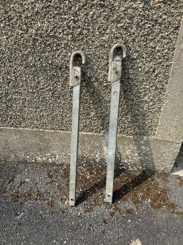 Rigid recovery towing bar
