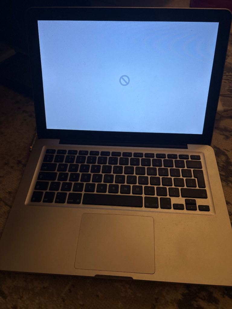 Apple MacBook Pro – Silver, For Parts/Repair