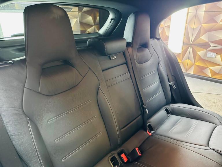 2019 Mercedes-Benz A-Class A35 4Matic Premium Plus 5dr Auto HATCHBACK PETROL Automatic