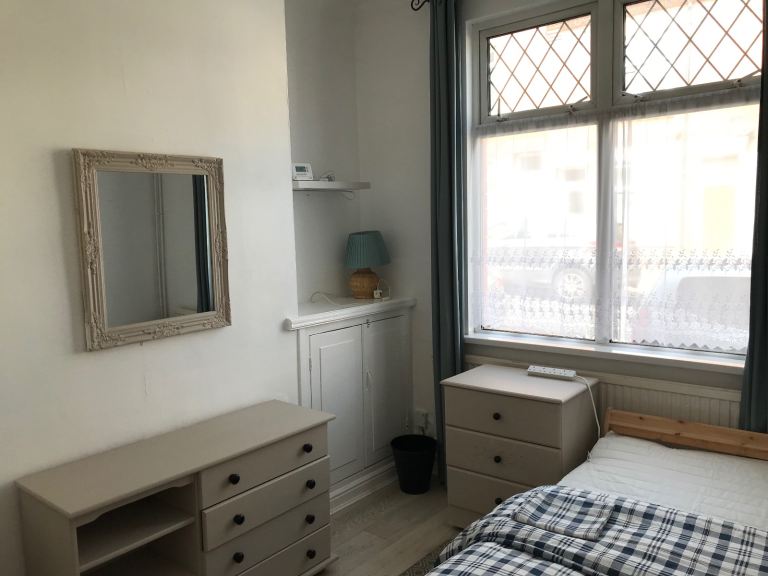 Double room to rent BOSWORTH STREET .OFF TUDOR RD ALL BILLS INC 