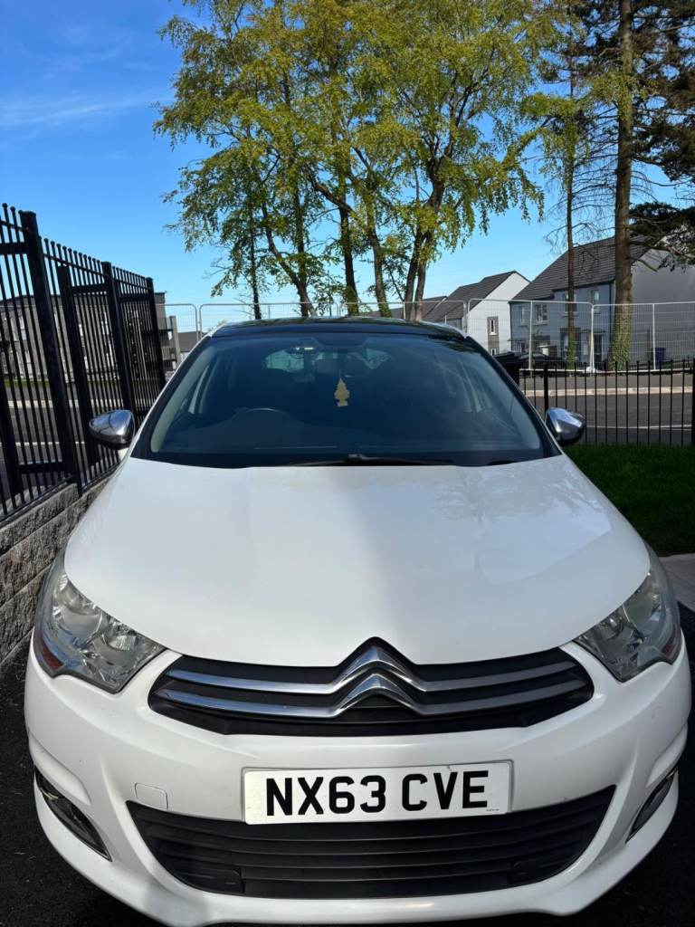 Citroen, C4, Hatchback, 2013, Manual, 1560 (cc), 5 doors
