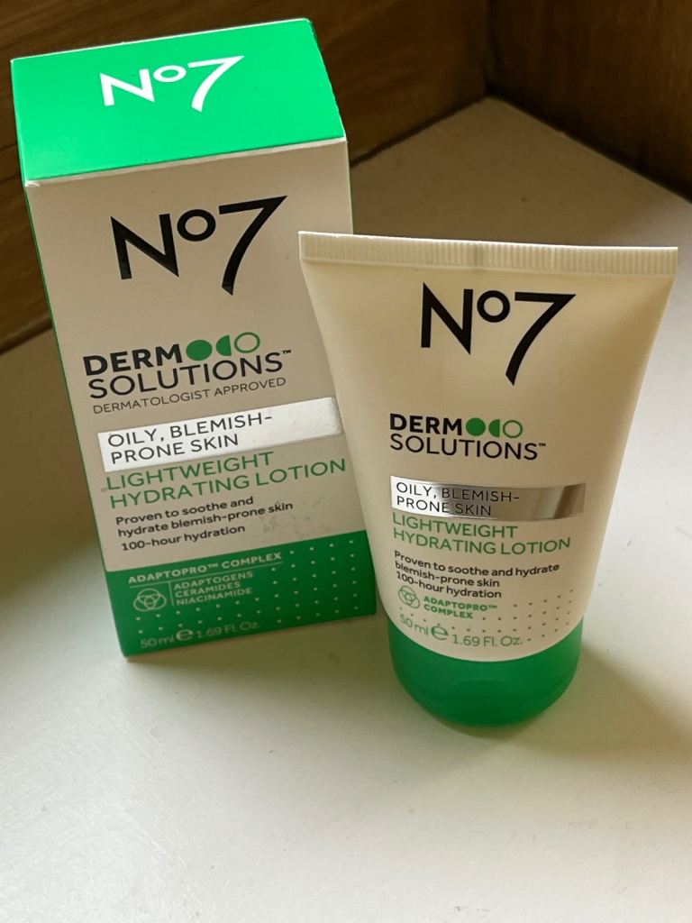 No7 Derm Solutions Lightweight Hydrating Lotion 50ml  Oily Skin & Blemish-Prone
