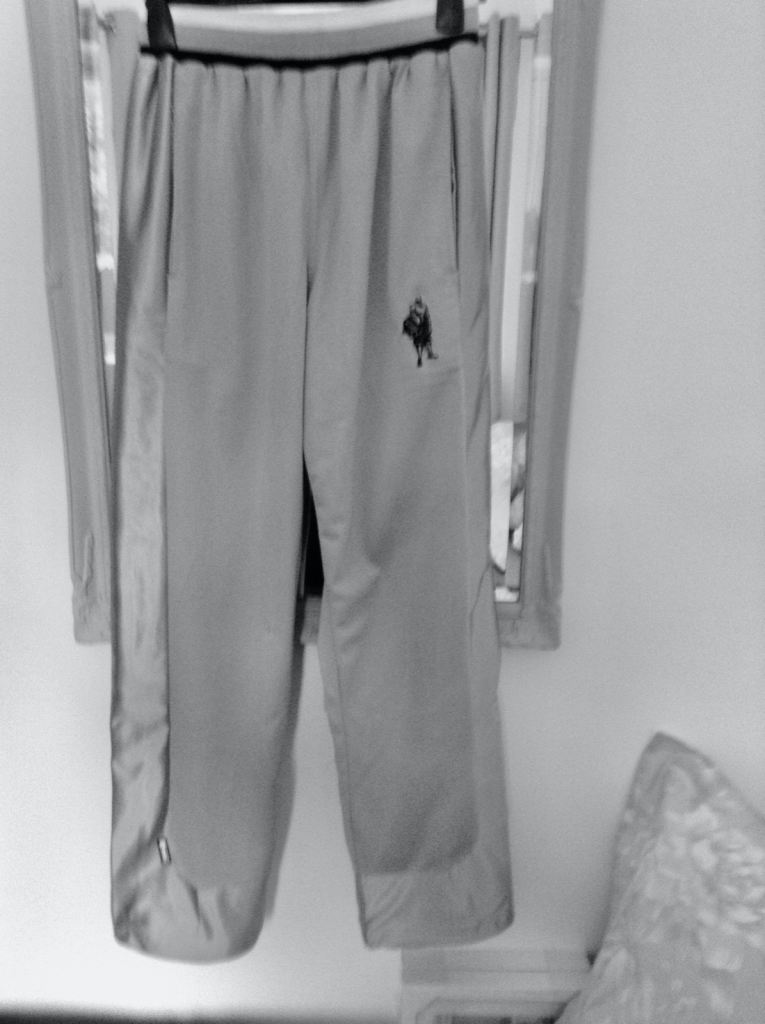 MEN\S TRACK SUIT