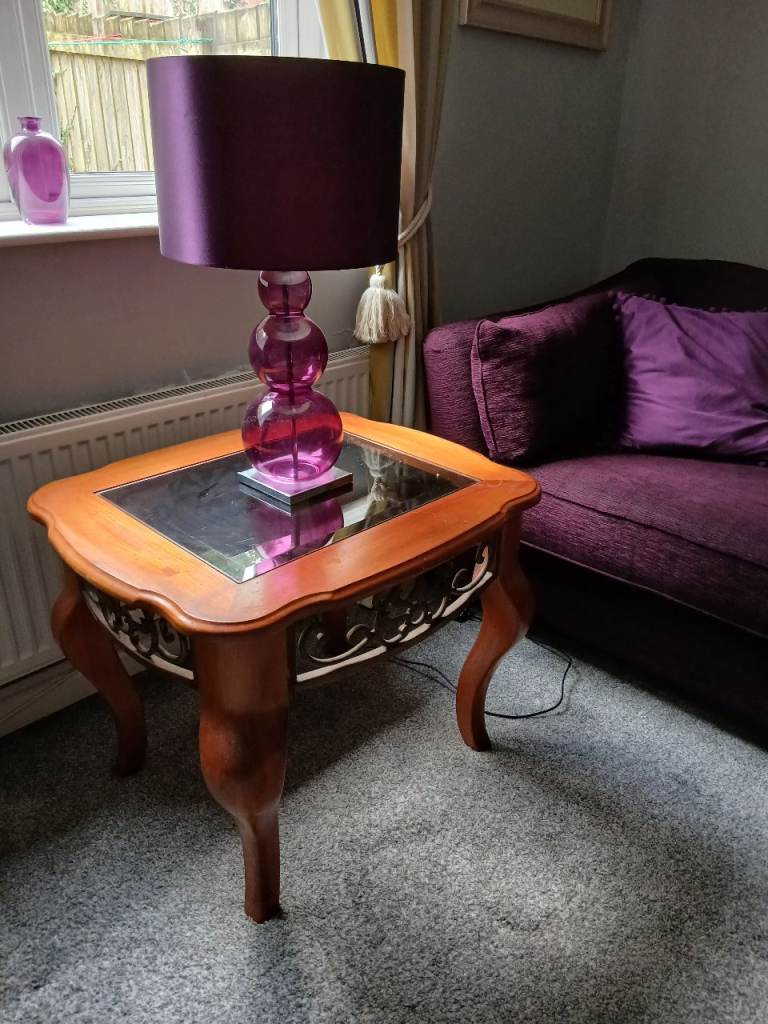Living room table and /or lamp.